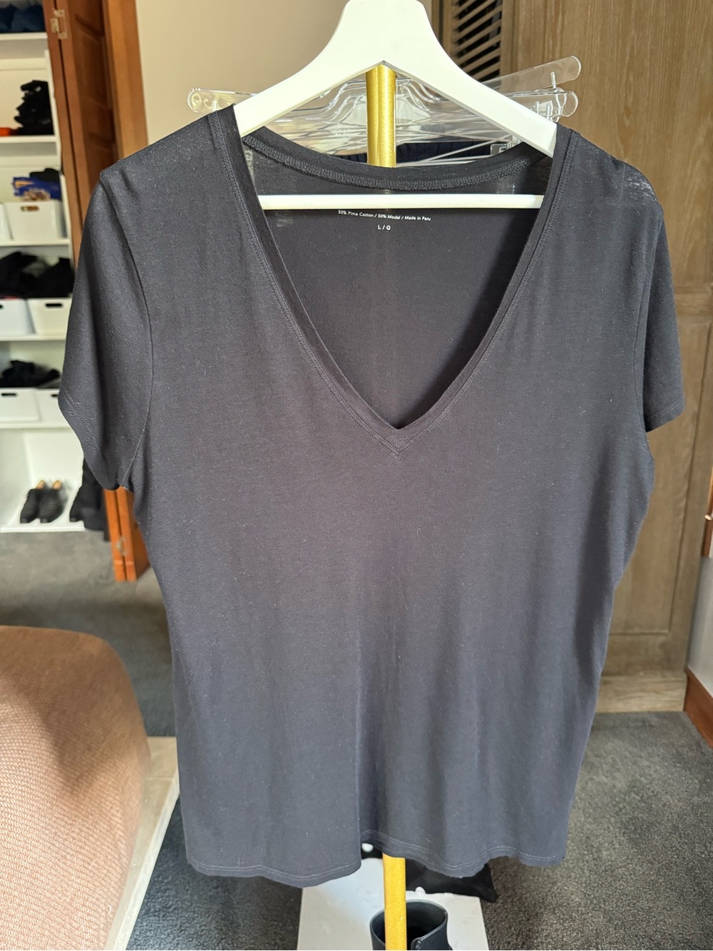 Vince Black V-Neck Short Sleeve Tee